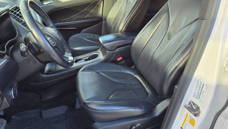 2019 Lincoln MKC Reserve