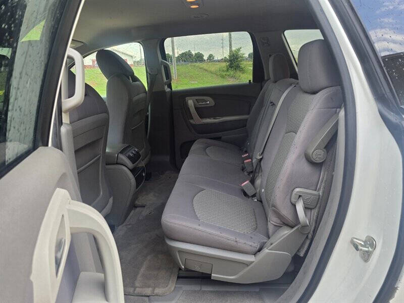 2010 Chevrolet Traverse LS