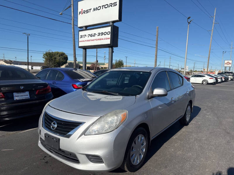2012 Nissan Versa 1.6 SV