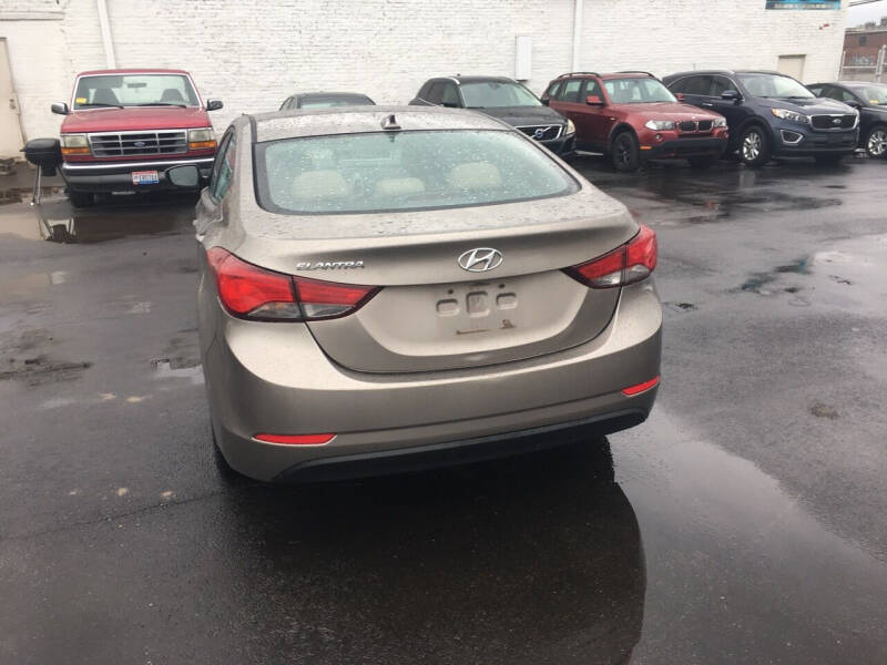 2016 Hyundai Elantra SE photo 14