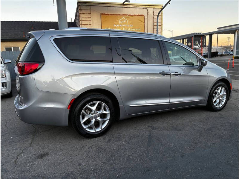 2020 Chrysler Pacifica