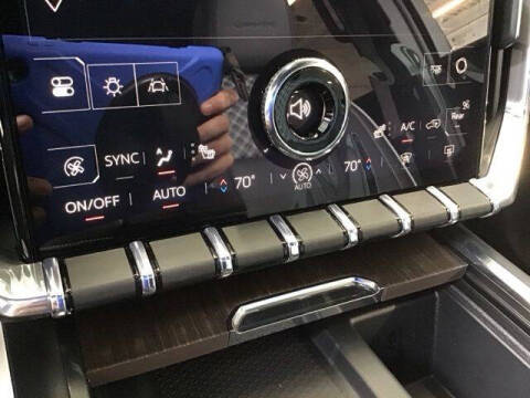 2025 GMC Acadia Denali