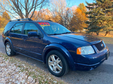 2007 Ford Freestyle for sale at BELOW BOOK AUTO SALES in Idaho Falls ID