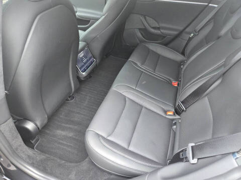 2024 Tesla Model S Plaid