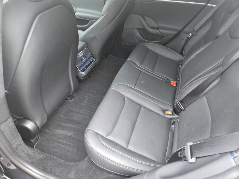 2024 Tesla Model S Plaid