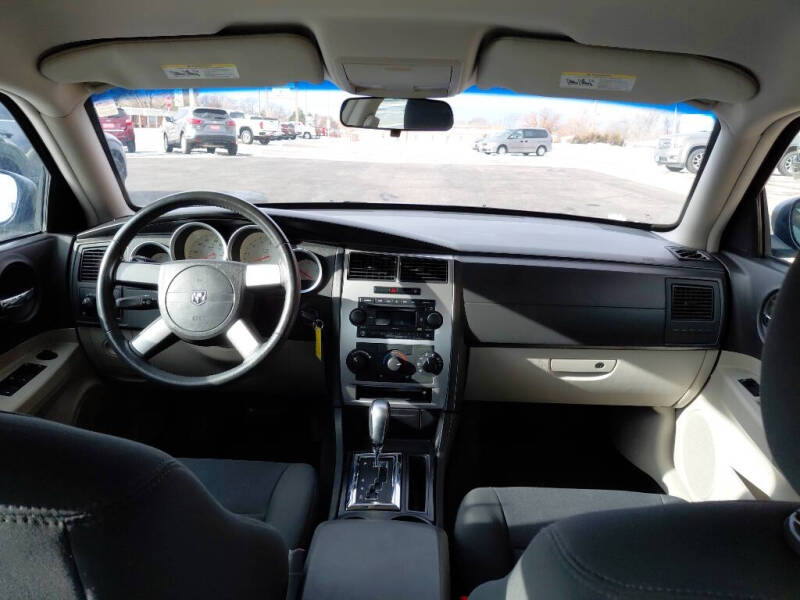 2006 Dodge Charger SE