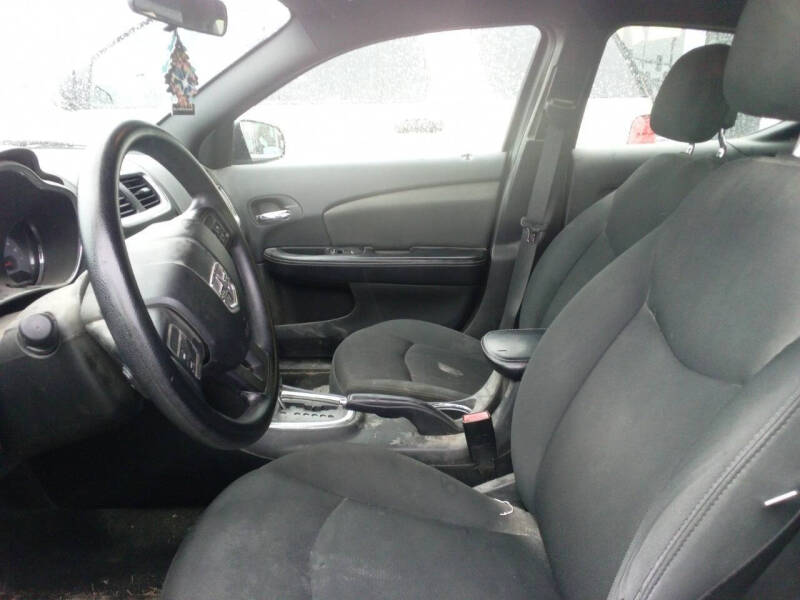 2014 Dodge Avenger SE