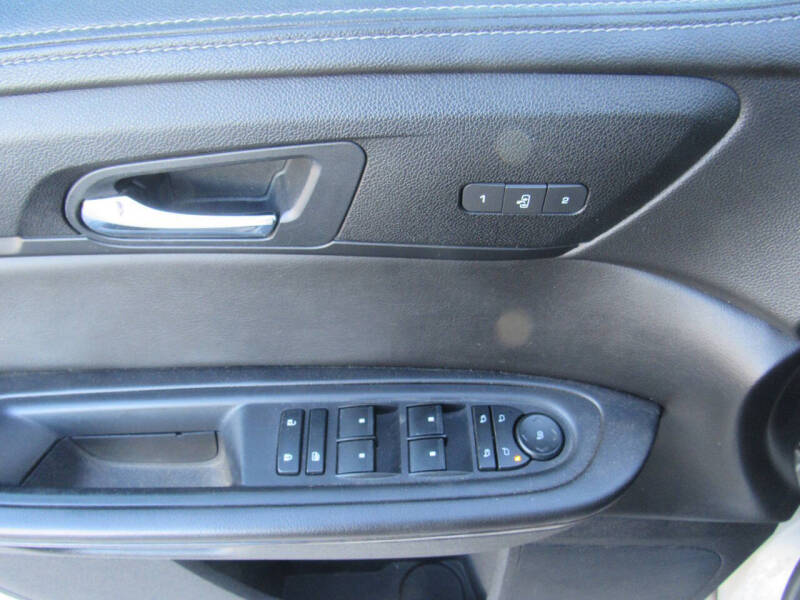 2016 Chevrolet Traverse LTZ