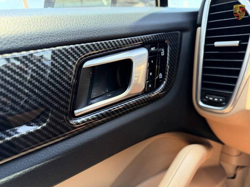 2020 Porsche Cayenne