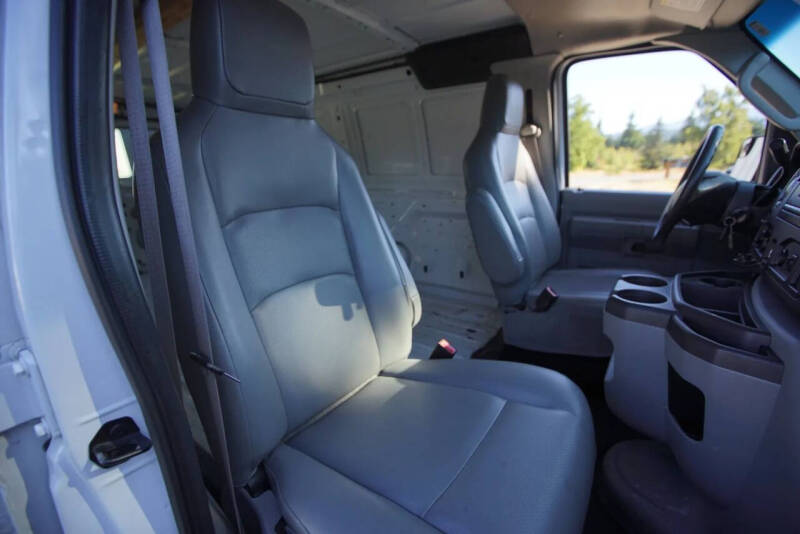 2014 Ford E-Series E-150
