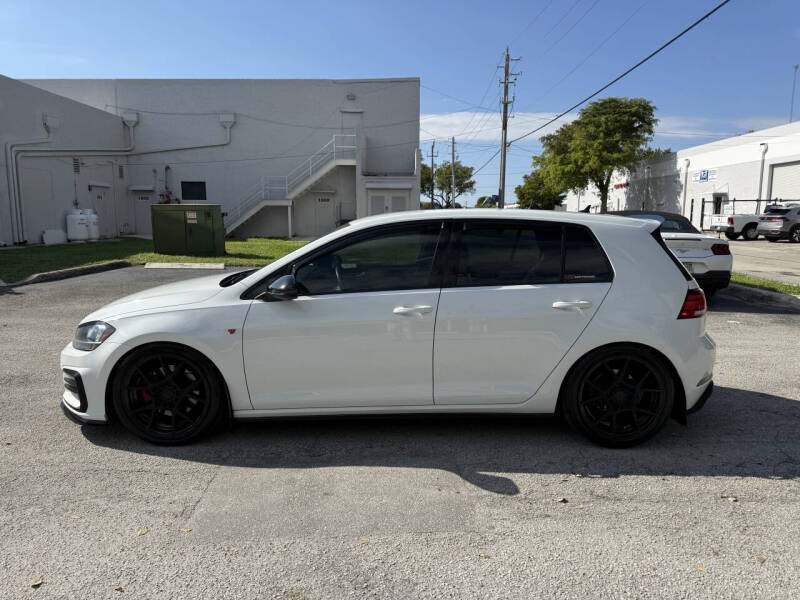 2018 Volkswagen Golf GTI S