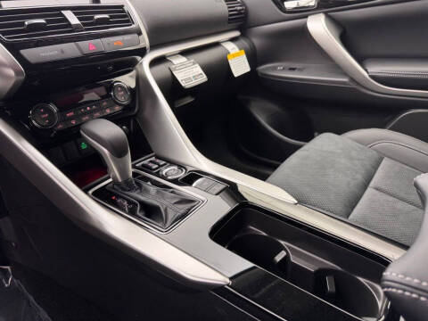 2025 Mitsubishi Eclipse Cross SE