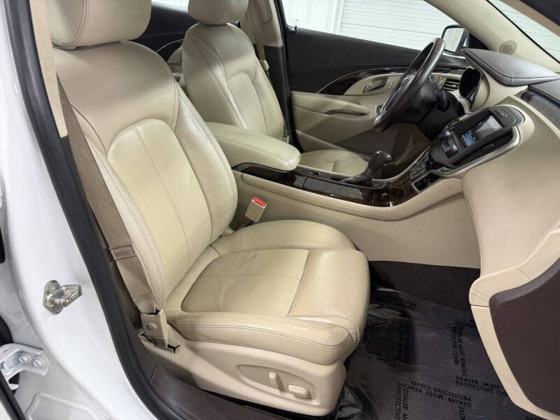 2016 Buick LaCrosse Leather