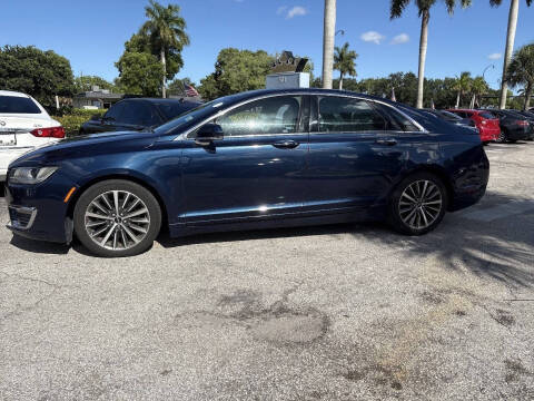 2017 Lincoln MKZ Select