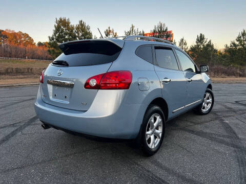 2011 Nissan Rogue SV