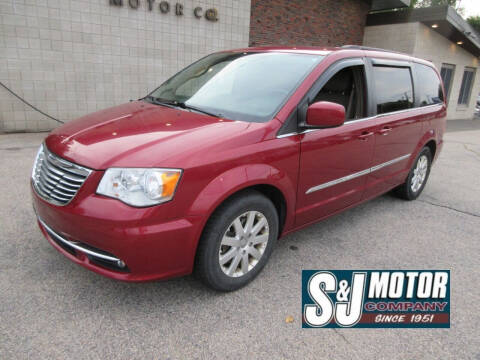 2016 Chrysler Town and Country for sale at S & J Motor Co Inc. in Merrimack NH