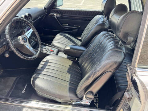 1976 Mercedes-Benz 450-Class