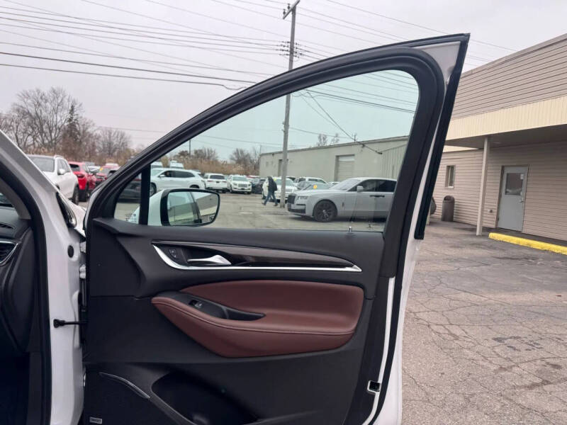 2021 Buick Enclave Avenir