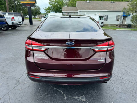 2017 Ford Fusion SE