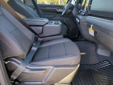 2026 GMC Sierra 1500 Elevation Standard