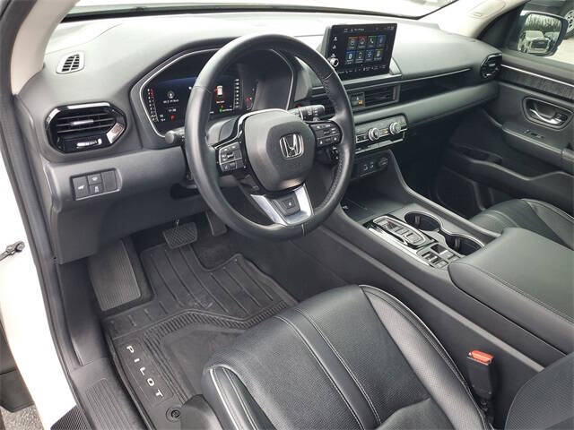 2023 Honda Pilot Elite