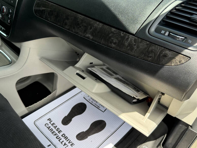 2013 Dodge Grand Caravan SXT