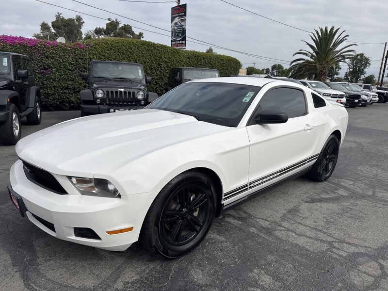 2012 Ford Mustang V6