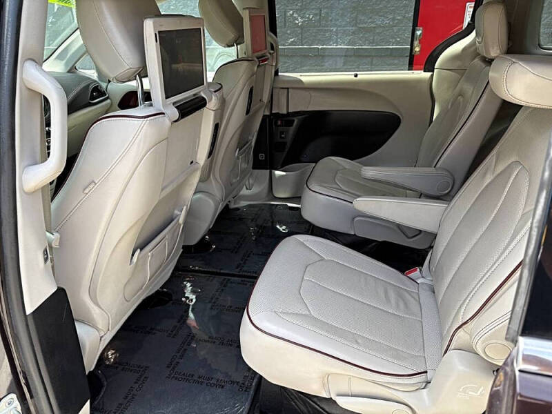 2017 Chrysler Pacifica Limited