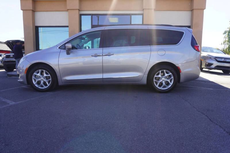 2017 Chrysler Pacifica
