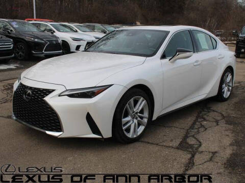 2022 Lexus IS 300