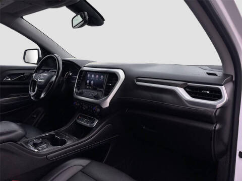 2021 GMC Acadia SLT