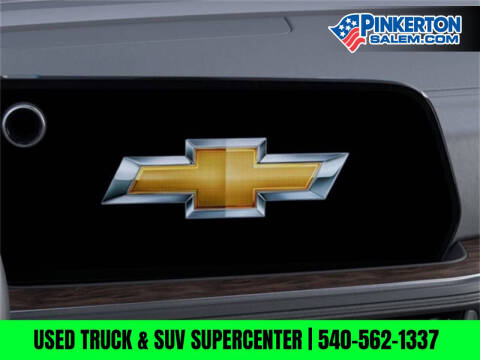 2025 Chevrolet Suburban LS