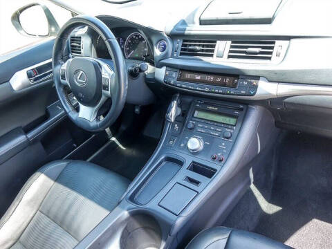 2012 Lexus CT 200h