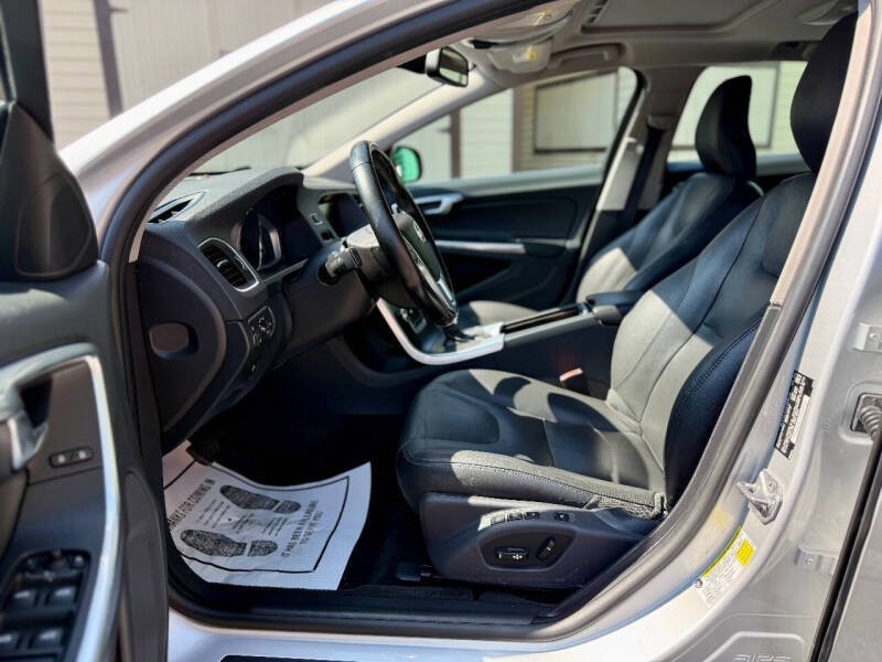 2015 Volvo V60 T5 Premier Plus