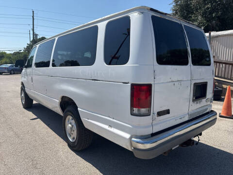 2001 Ford E-Series E-350 SD XL