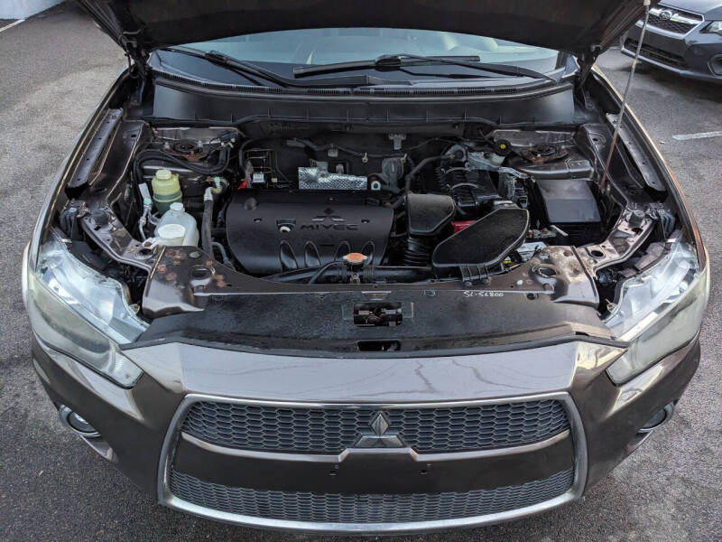 2012 Mitsubishi Outlander SE