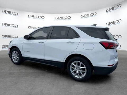2023 Chevrolet Equinox LS