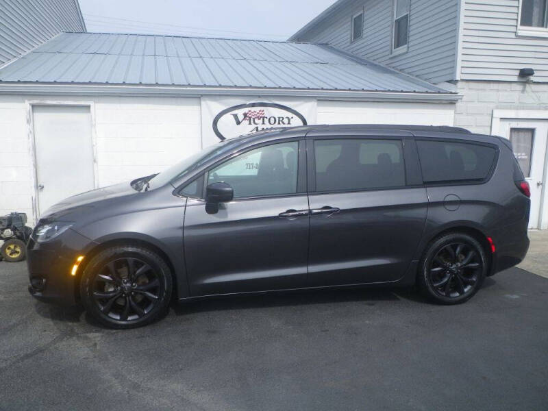 2020 Chrysler Pacifica Touring