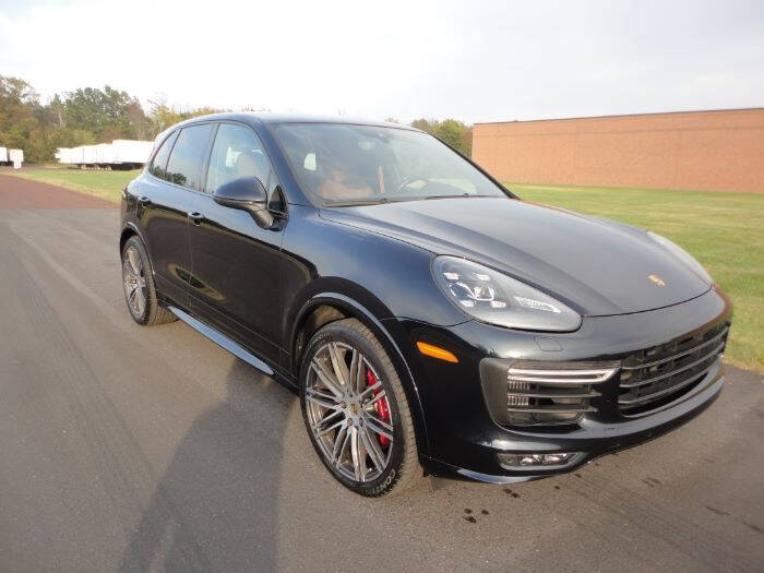 2016 Porsche Cayenne GTS
