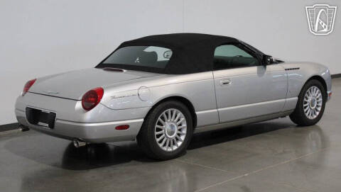 2004 Ford Thunderbird Deluxe