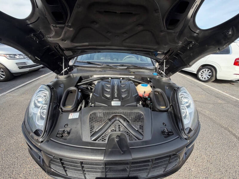 2016 Porsche Macan S