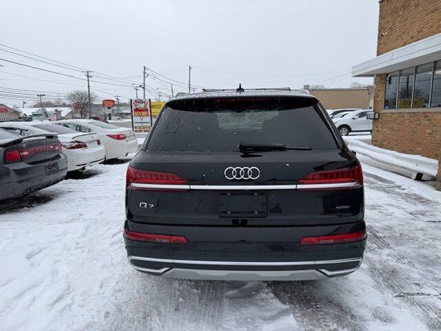 2020 Audi Q7 quattro Premium Plus 55 TFSI