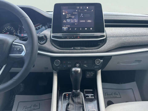 2022 Jeep Compass Altitude
