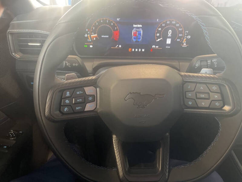 2025 Ford Mustang Dark Horse