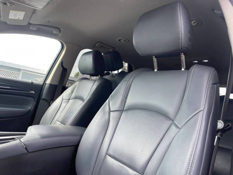 2019 Buick Enclave Essence