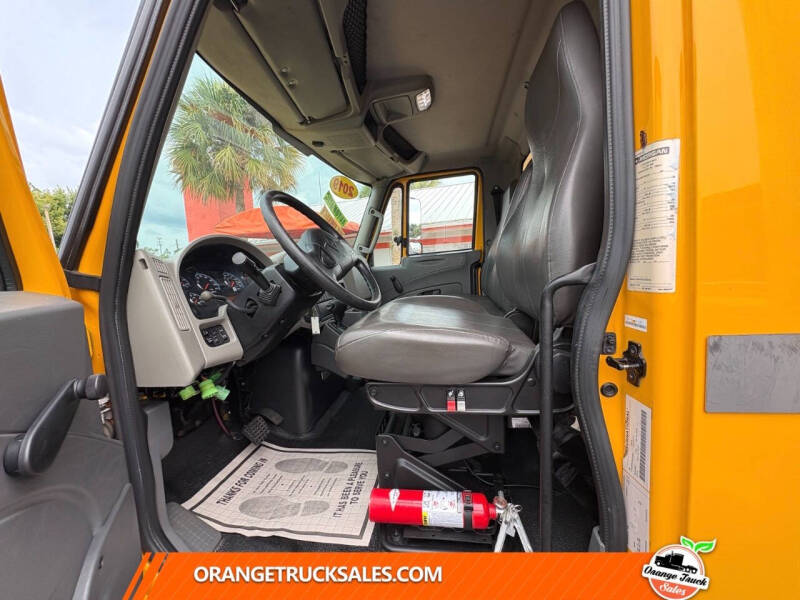 2019 International DuraStar 4300