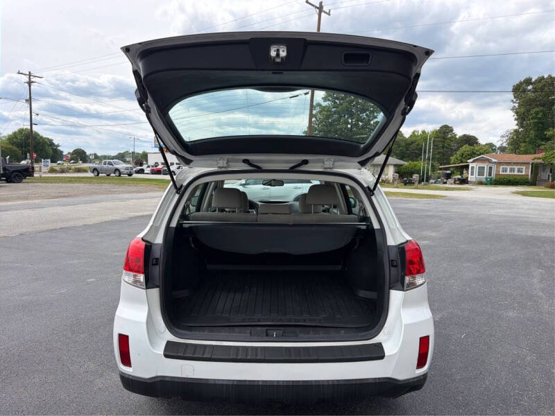 2013 Subaru Outback 2.5i