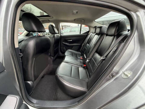 2022 Nissan Sentra SR