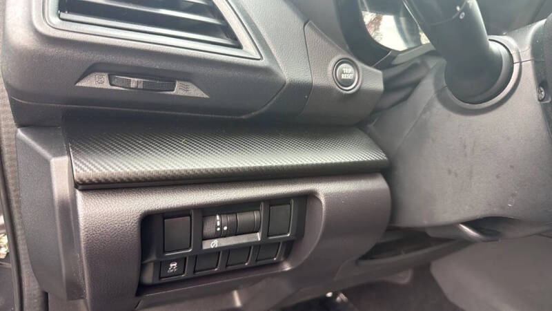 2019 Subaru Impreza 2.0i