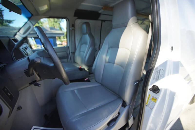 2014 Ford E-Series E-150